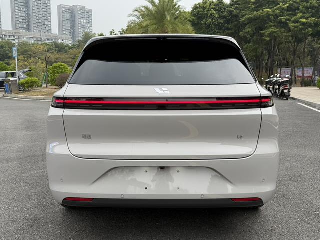 Certificated Pre-Owned Li Auto L6 2024 Max Edition -u21894172