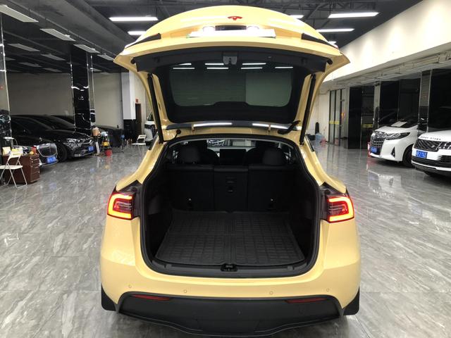 Certificated Pre-Owned Tesla Model Y 2022 Long Range All-Wheel Drive Version -u22507302