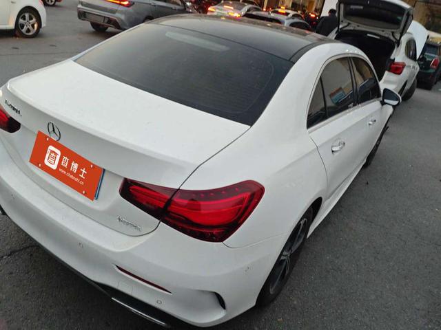 Certificated Pre-Owned Mercedes-Benz A-Class 2023 A 200 L Sport Sedan Fashion Edition - u22318291