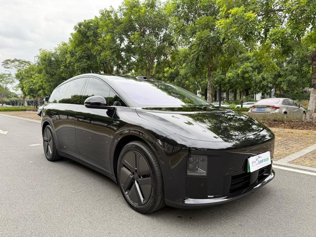 BMW i8 2025 d'occasion (version standard)