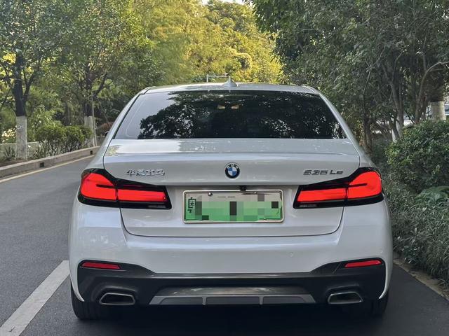 BMW Série 5 PHEV 535Le d'occasion certifiée, année 2021, pack Luxe