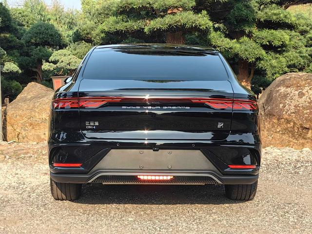 Certificated Pre-Owned BYD Han DM 2024 DM-i Honor Edition 121KM Premium -u21948407