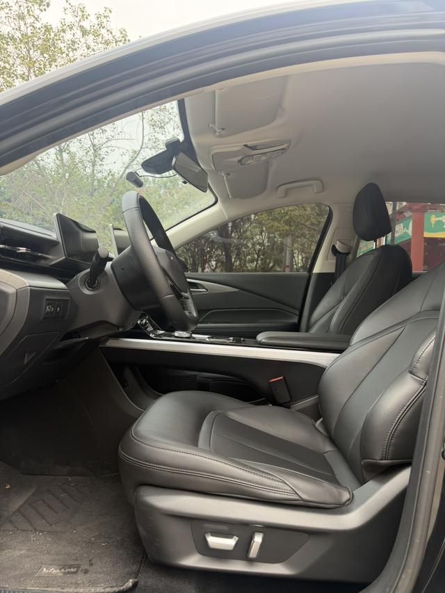 Certificated Pre-Owned SAIC-GM-Wuling Xingguang PHEV 2023 150 Advanced Edition -u21999981