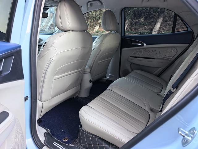 Certificated Pre-Owned Ora Good Cat 2022 Edition 400km Standard Range Luxury Model Lithium Iron Phosphate -u22454950