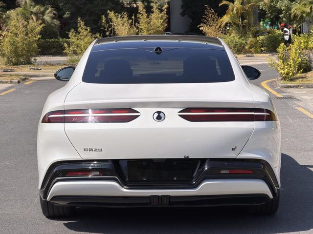 Certificated Pre-Owned Denza Z9 DM 2024 1100 4WD Ultra Edition -u22729564