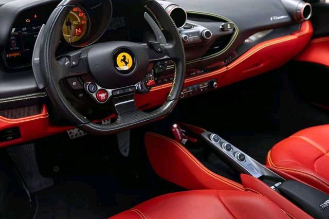 Certificated Pre-Owned Ferrari F8 2019 Tributo 3.9T V8 - u21750161