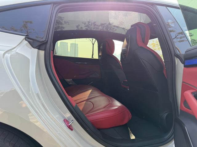 Pre-Owned Xiaomi SU7 2024 Model Rear-Wheel Drive Standard Long-Range Version