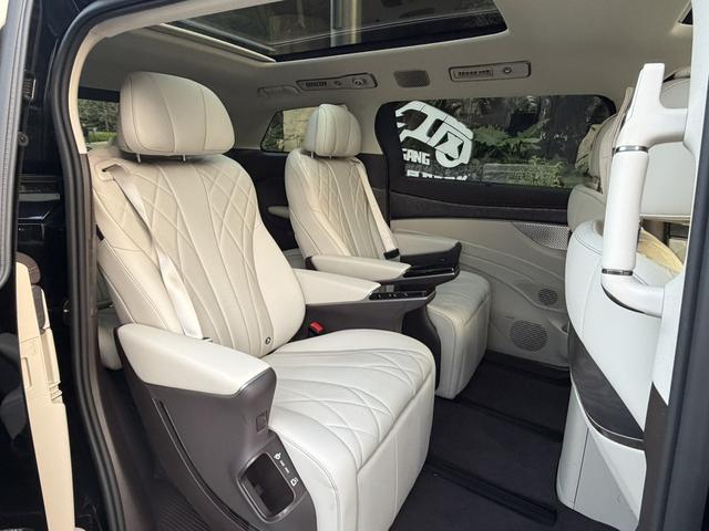 Certificated Pre-Owned Denza D9 DM 2025 Intelligent Driving Edition 1020 4WD Premium Version -u22439870