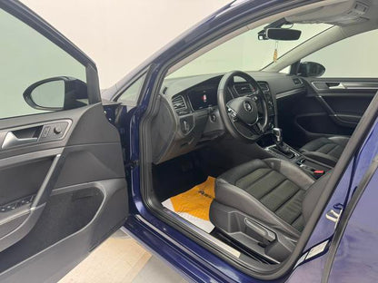 Certificated Pre-Owned 2018 e-Golf e-Golf -u21953267
