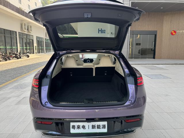 Pre - Owned 2024 Zhijie R7 Extended - range 37kWh Max Rear - wheel Drive Edition