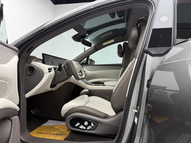 Certificated Pre-Owned IM LS7 2023 Lux Four-Wheel Drive Version -u22520112