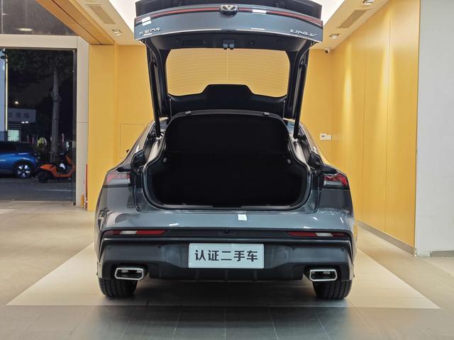 Certificated Used Changan UNI-V 2024 1.5T Zunxiang Type