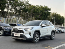 Certificated Pre-Owned RAV4 Rongfang 2021 2.0L CVT Two-Wheel Drive Fashion Edition - u22429126