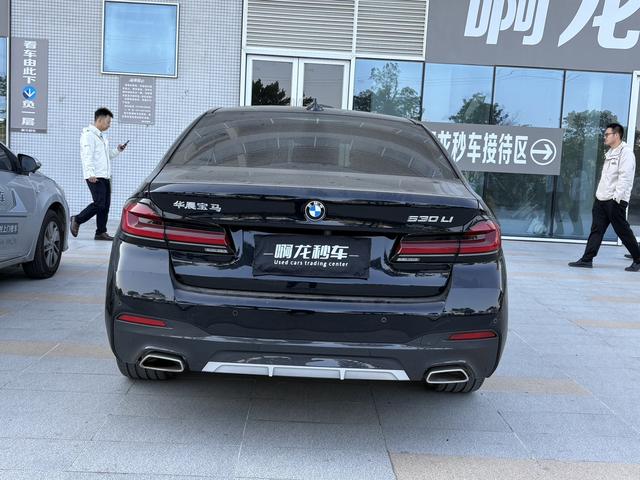 Certificated Pre-Owned BMW 5 Series 2023 530Li Leading Model M Sport Package - u22673353