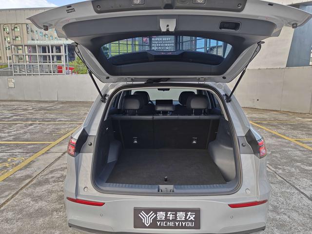 Pre-Owned Yinhe E5 2024 Model 530km Long-Range Edition