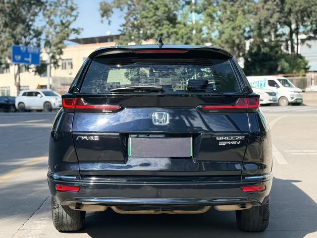 Certificated Pre-Owned Breeze PHEV 2022 e:PHEV Premium Edition -u21832192