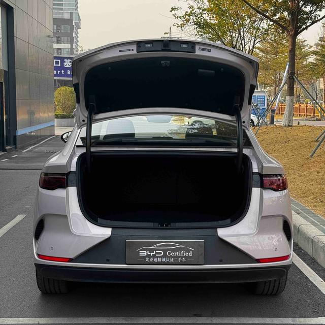 Certificated Pre-Owned BYD Qin L EV 2025 545KM Yunlian Edition -u22560318