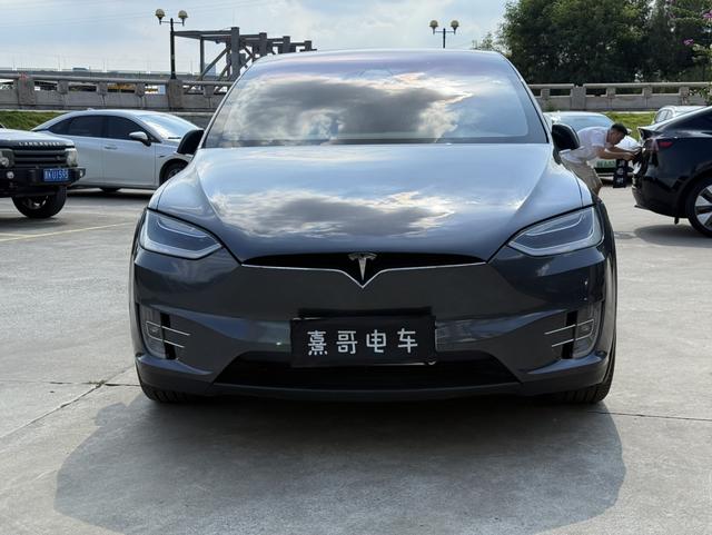 Pre-Owned Tesla Model X 2017 100D Long-Range Version