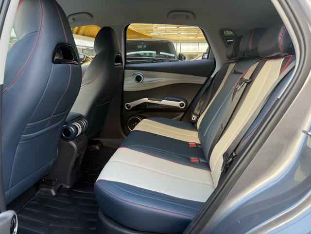 Pre-Owned Yuan PLUS 2022 Model 510KM Zunrong Version