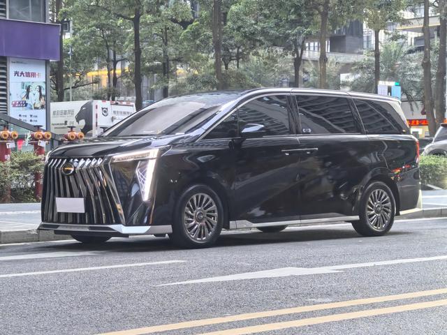 Certificated Pre-Owned GAC Trumpchi M8 2023 Master Series 2.0TGDI Flagship Edition - u22714028