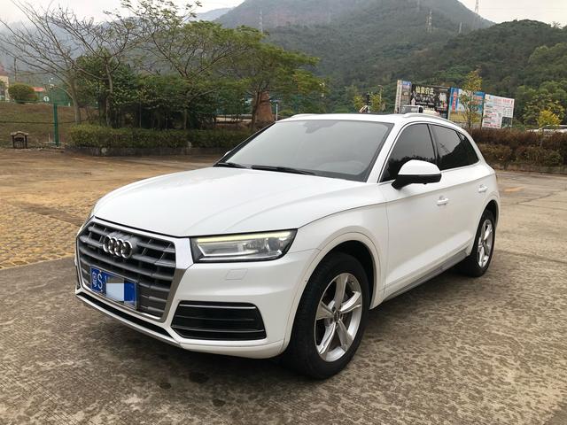 Certificated Pre-Owned Audi Q5L 2018 40 TFSI Honorary Entry Edition, China V - u22624287