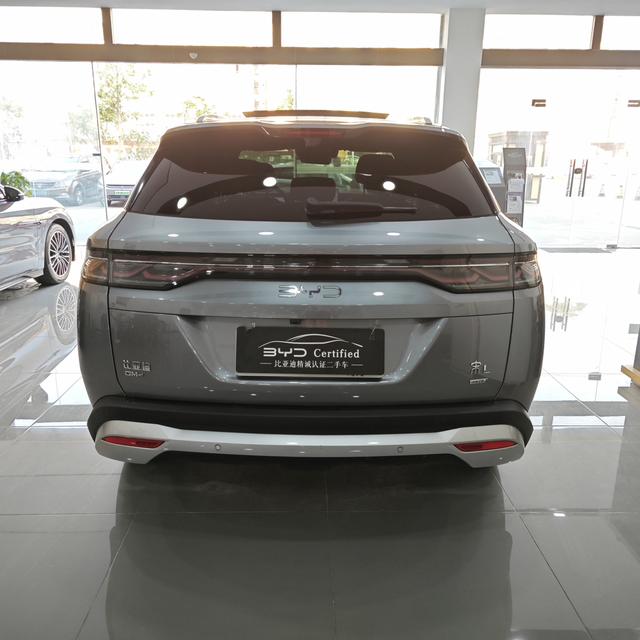 Certificated Pre-Owned BYD Song L DM 2025 Intelligent Driving Edition DM-i 160KM Transcendent Model