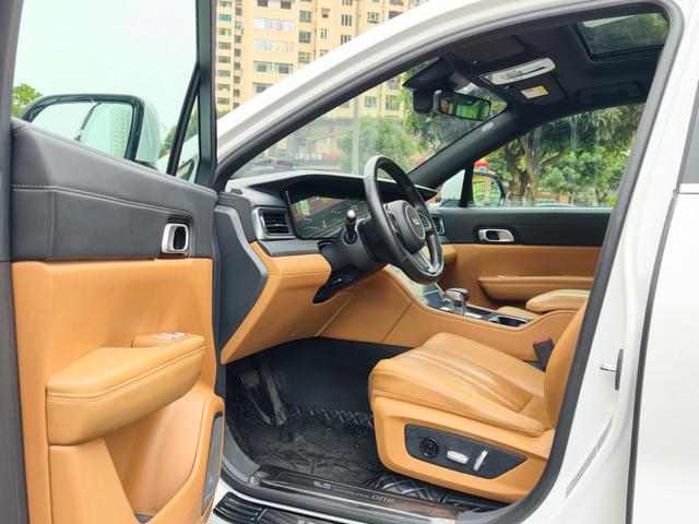 Certificated Pre-Owned Li Auto ONE 2020 Extended-Range 6-Seater Edition -u22535184
