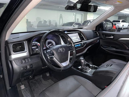 Certificated Pre-Owned GAC Toyota Highlander 2018 2.0T 4WD Luxury 7-Seater China VI - u22052721
