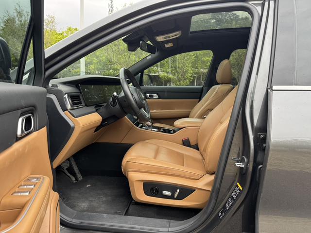 Certificated Pre-Owned Li Auto ONE 2021 Extended-Range 6-Seater Edition -u22045884