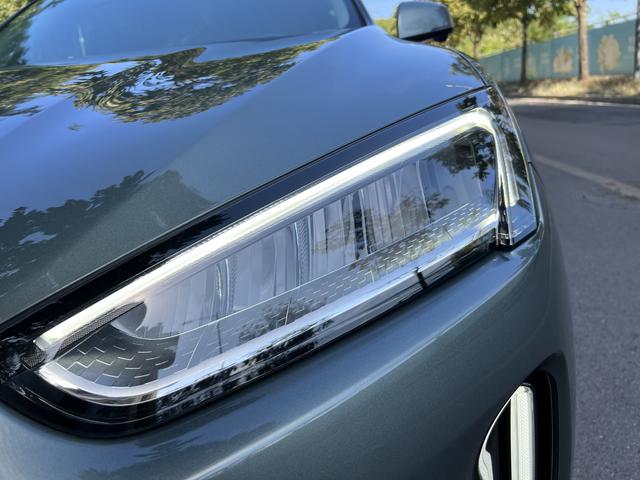 Pre-Owned AITO M5 2022 Extended-Range Four-Wheel Drive Performance Edition