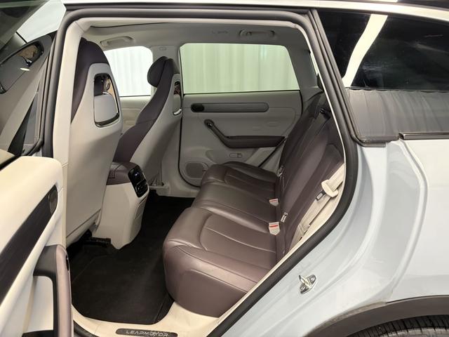 Certificated Pre-Owned Leapmotor C11 2024 Pure Electric Edition 580 Premium Version -u22673632