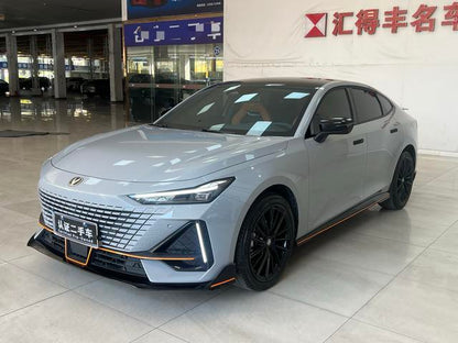 Certificated Pre-Owned Changan UNI-V 2025 1.5T 500Bar High-Energy Sport Edition - u22414863