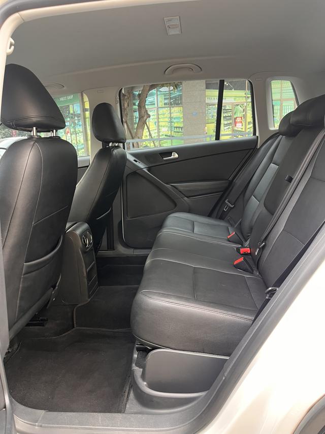 Certificated Pre-Owned Tiguan 2017 300TSI Automatic Two-Wheel Drive Silk Road Fashion Edition - u22639509