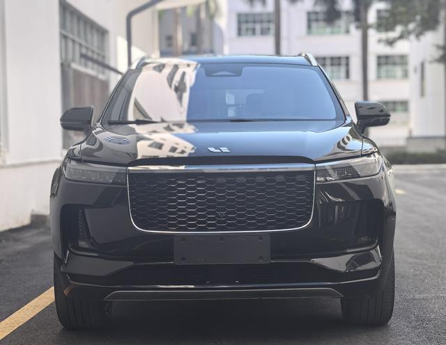 Certificated Pre-Owned Li Auto ONE 2021 Extended-Range 6-Seater Edition -u22379390