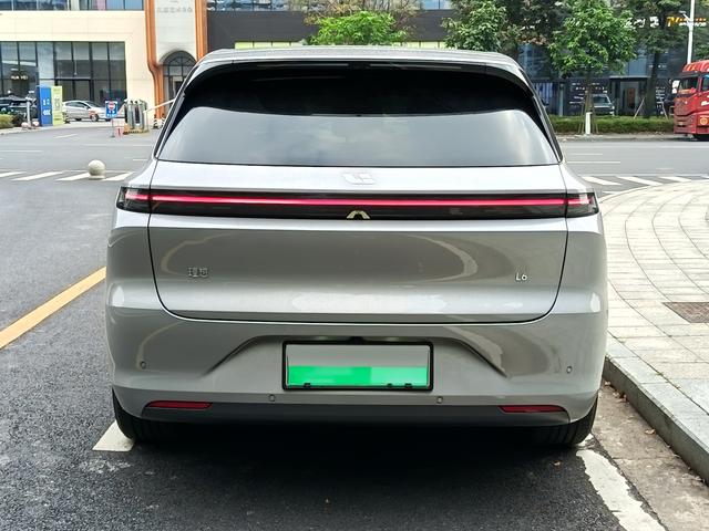 Certificated Pre-Owned Li Auto L6 2024 Max Edition -u22103267