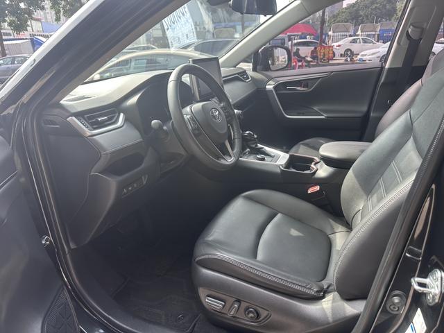 Certificated Pre-Owned RAV4 Rongfang 2021 Refreshed Edition Hybrid 2.5L CVT 4WD Elite Plus Version - u22195653