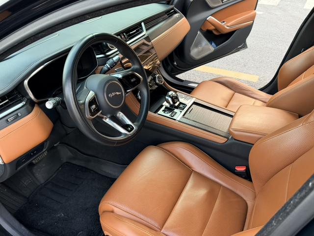 Certificated Pre-Owned Jaguar XFL 2021 2.0T P300 Four-wheel Drive Flagship Sport Edition - u22748253
