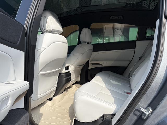 Certificated Pre-Owned XPENG G6 2023 755 Ultra-Long Range Max-u22147027