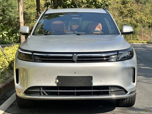 Certificated Pre-Owned Wenjie M7 2024 Pro Five-seater Four-wheel Drive Intelligent Driving Version -u22490891