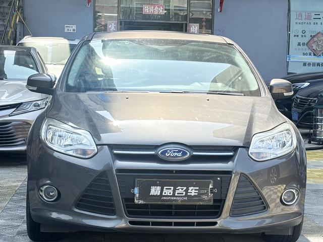 Certificated Pre-Owned Ford Focus 2012 Sedan 1.6L Automatic Fashion Edition - u22557826