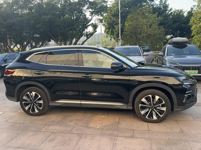 Pre-Owned BYD Song PLUS EV 2025 Model 520KM Premium Version