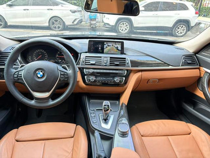 Certificated Pre-Owned BMW 3 Series GT 2019 320i Luxury Design Package - u22589393