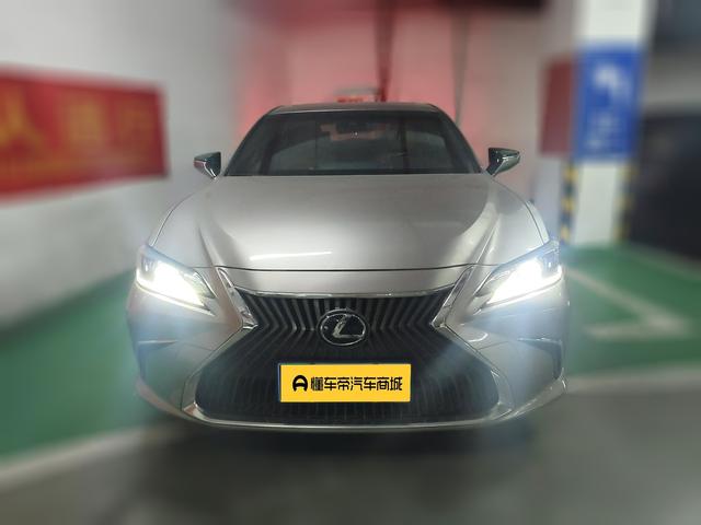 Certificated Pre-Owned Lexus ES 2020 200 Excellence Edition National VI - u22750287