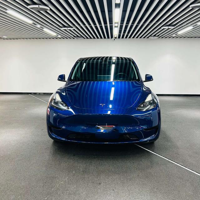 Pre-Owned Tesla Model Y 2022 Rear-Wheel Drive Version