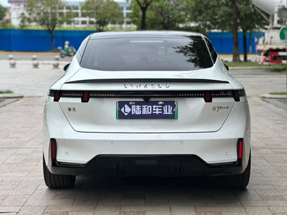 Certificated Pre-Owned Lynk & Co 07 EM-P 2024 126 Long Range Halo -u21388054