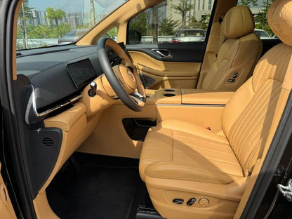 Certificated Pre-Owned VOYAH Dreamer PHEV 2025 Four-wheel Drive Flagship Kunpeng Edition -u22066882