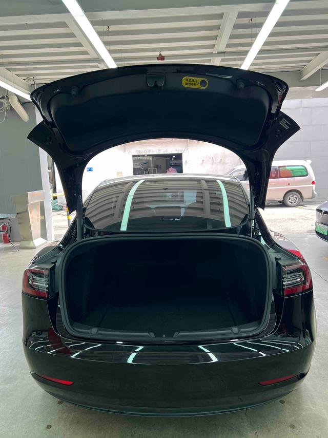 Pre-Owned Tesla Model 3 2021 Standard Range Rear-Wheel Drive Upgrade 3D6