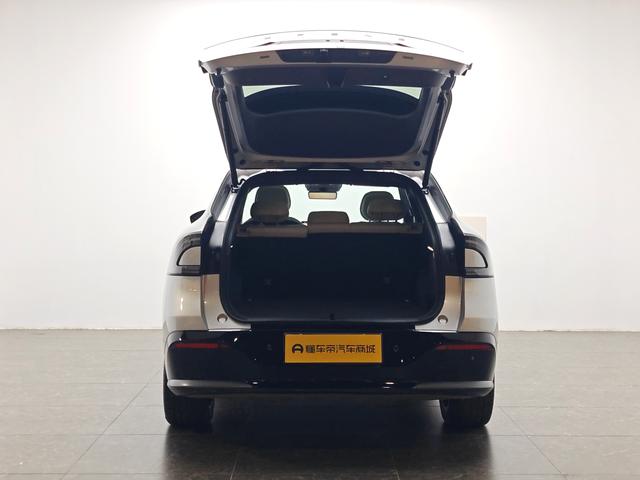 Certificated Pre-Owned XPENG G7 2025 All-Electric 702 Ultra-Long Range Max