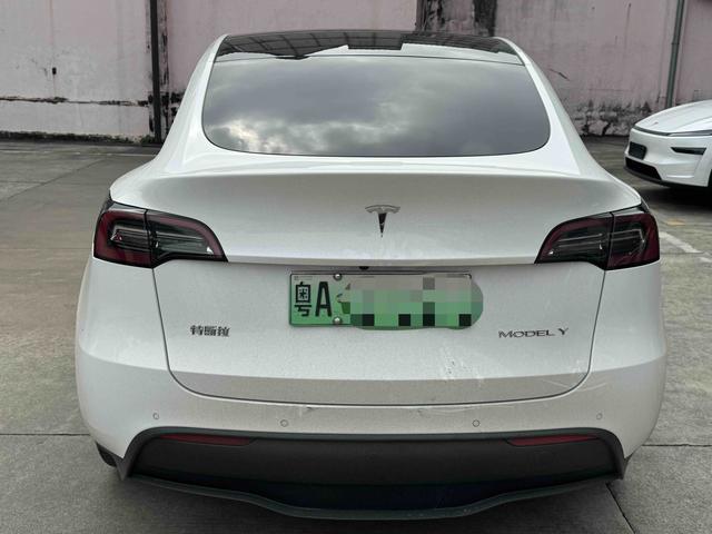 Certificated Pre-Owned Model Y 2022 Long Range All-Wheel Drive Version -u22719144