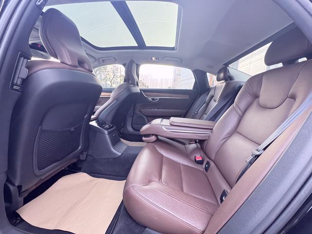 Certificated Pre-Owned Volvo S90 PHEV 2020 2.0T T8 E-Drive Hybrid Inscription Luxury Edition